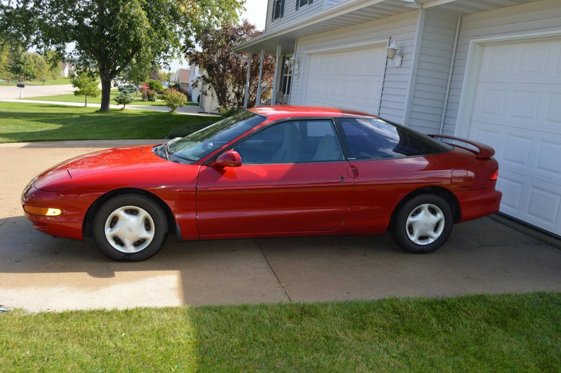 Illustration for article titled For $600, Could This 1994 Ford Probe Be Your Lockless Monster?